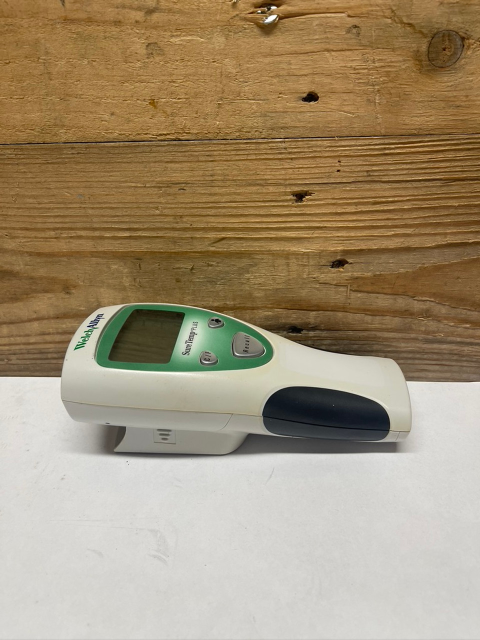 Welch Allyn SureTemp Plus 690 Electronic Thermometer SN11370200