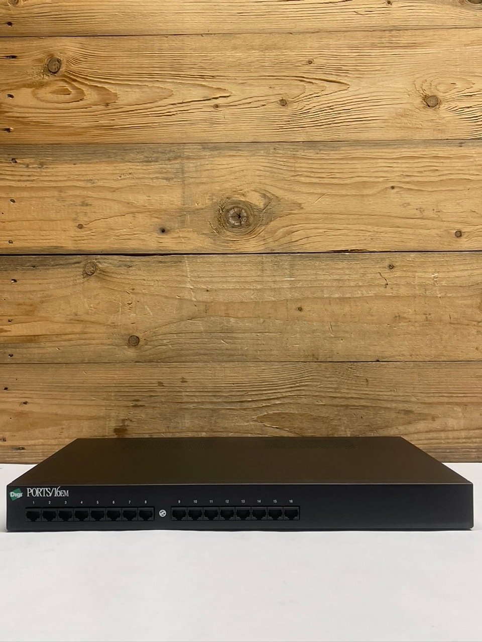 Acceleport Ports/16em Terminal Server Rack 76000617 Digi
