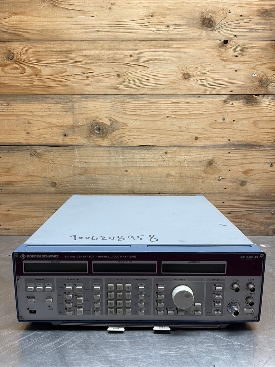 Signal Generator SMG 801.0001.43 Rohde & Schwarz 100 kHz-1000 MHz (Parts)