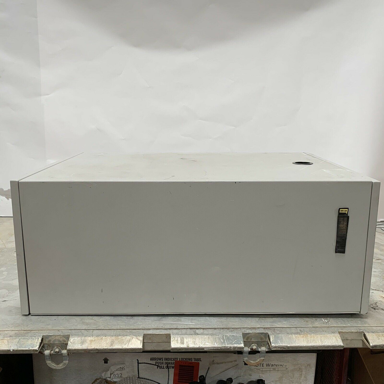 Gizmac XRackPro 6U Noise Reduction Server Rack Enclosure Cabinet