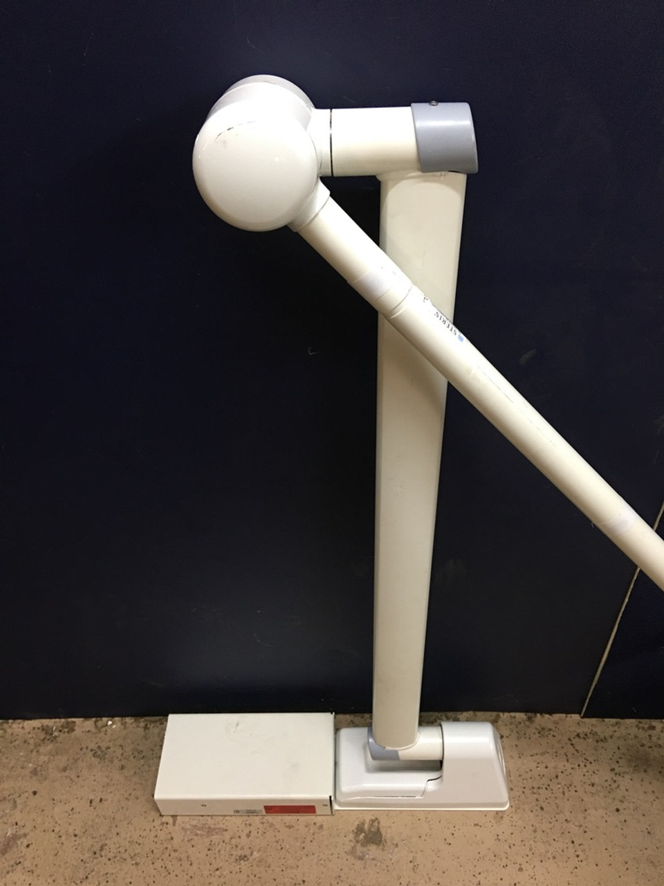 Steris Harmony LA300 Surgical Light SN# 0417916003