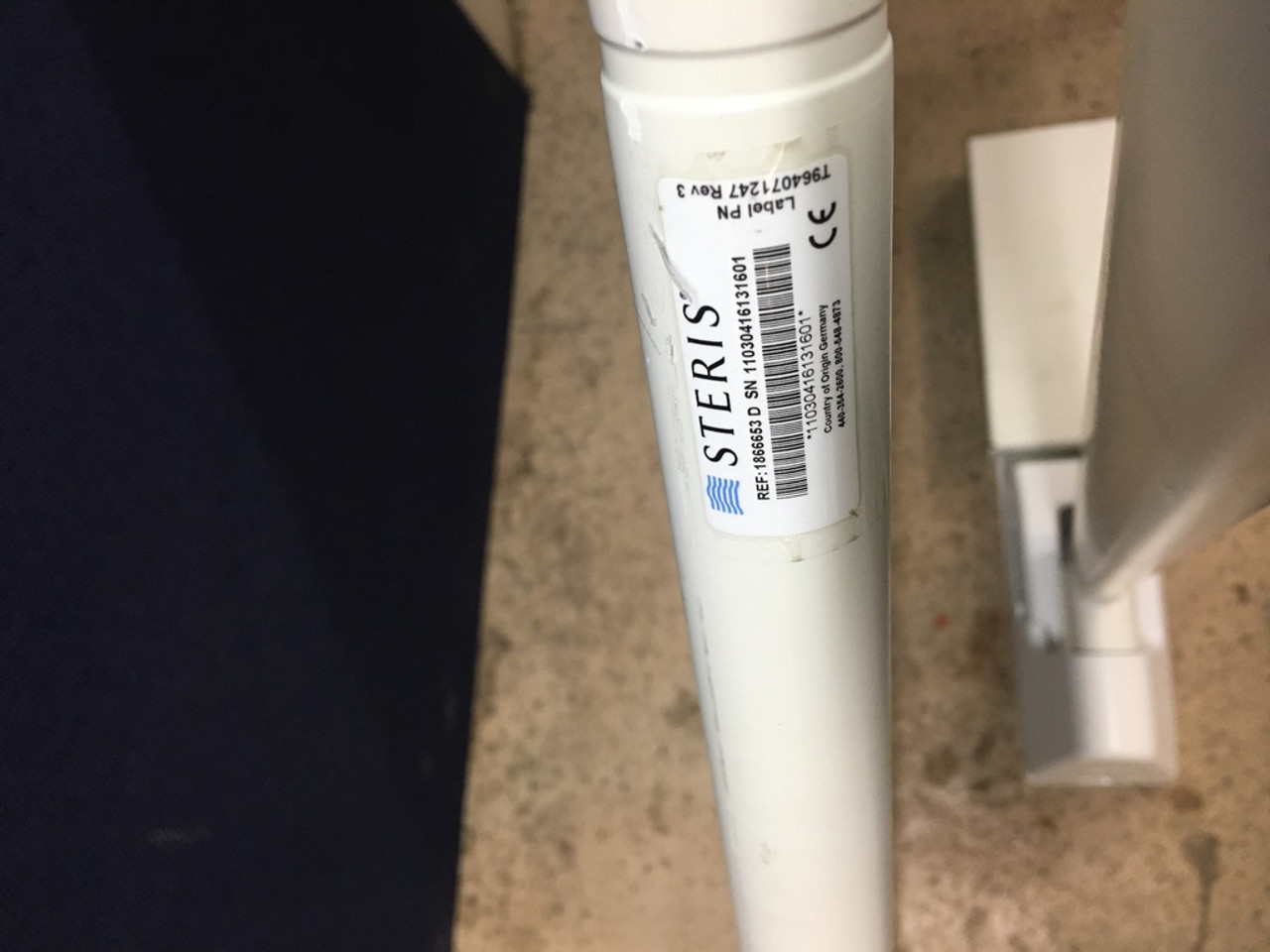 Steris Harmony LA300 Surgical Light SN# 0417916003
