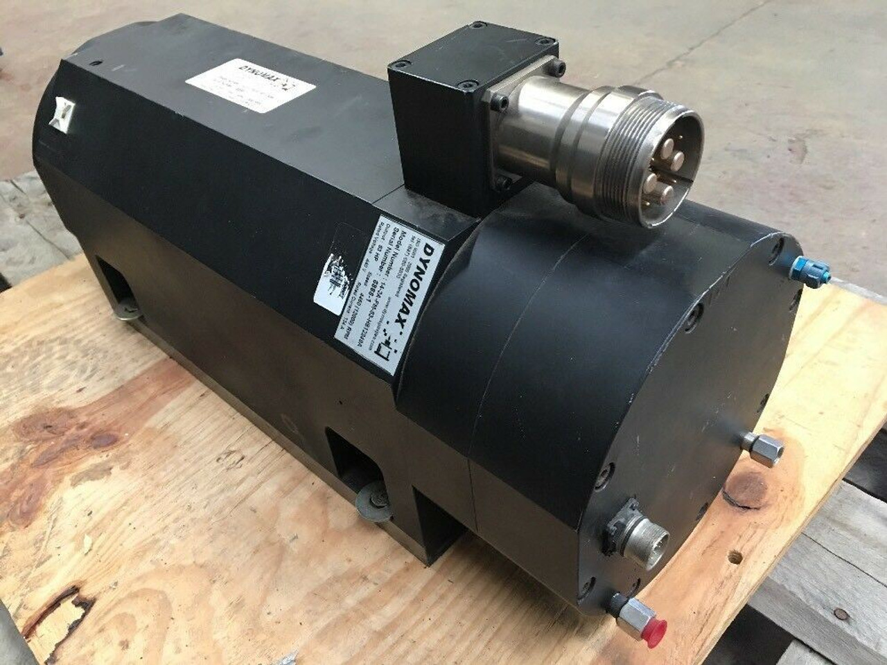 Asynchronous Motor 14-2A-FM-83-H812249A Dynomax 8-Pole 440V 12000RPM