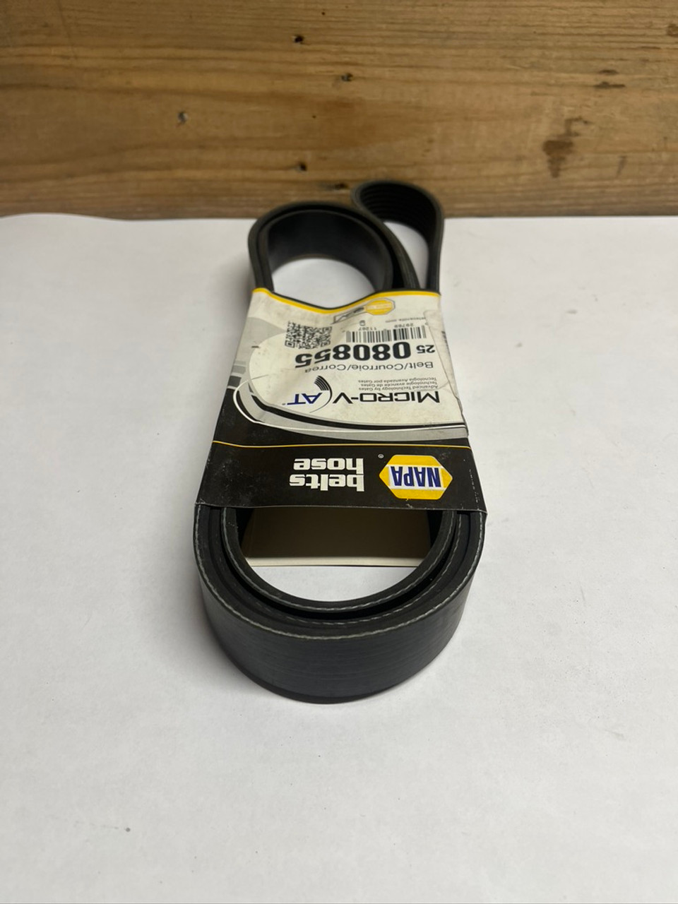 Micro-V Serpentine Belt 25-080855 Napa