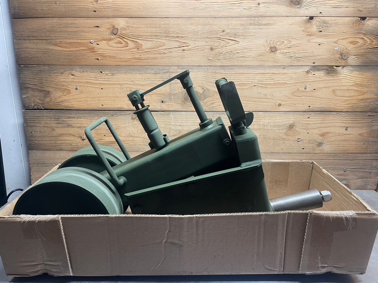 Military Trailer Retractable Support 1.5 Ton M149 M103-M107 / 12259830 US Army