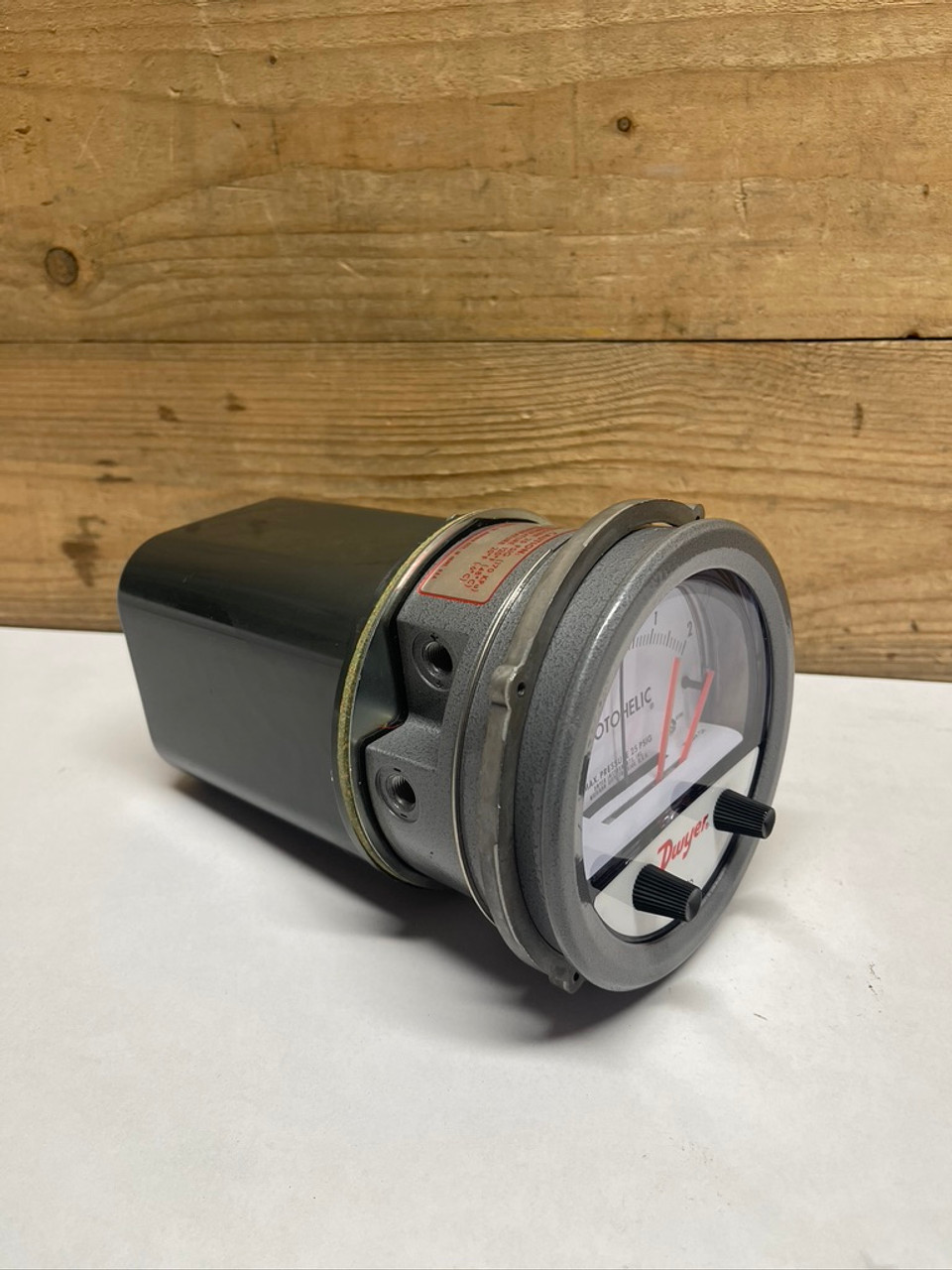 Dwyer Photohelic Series A3000 Pressure Switch Gauge USA