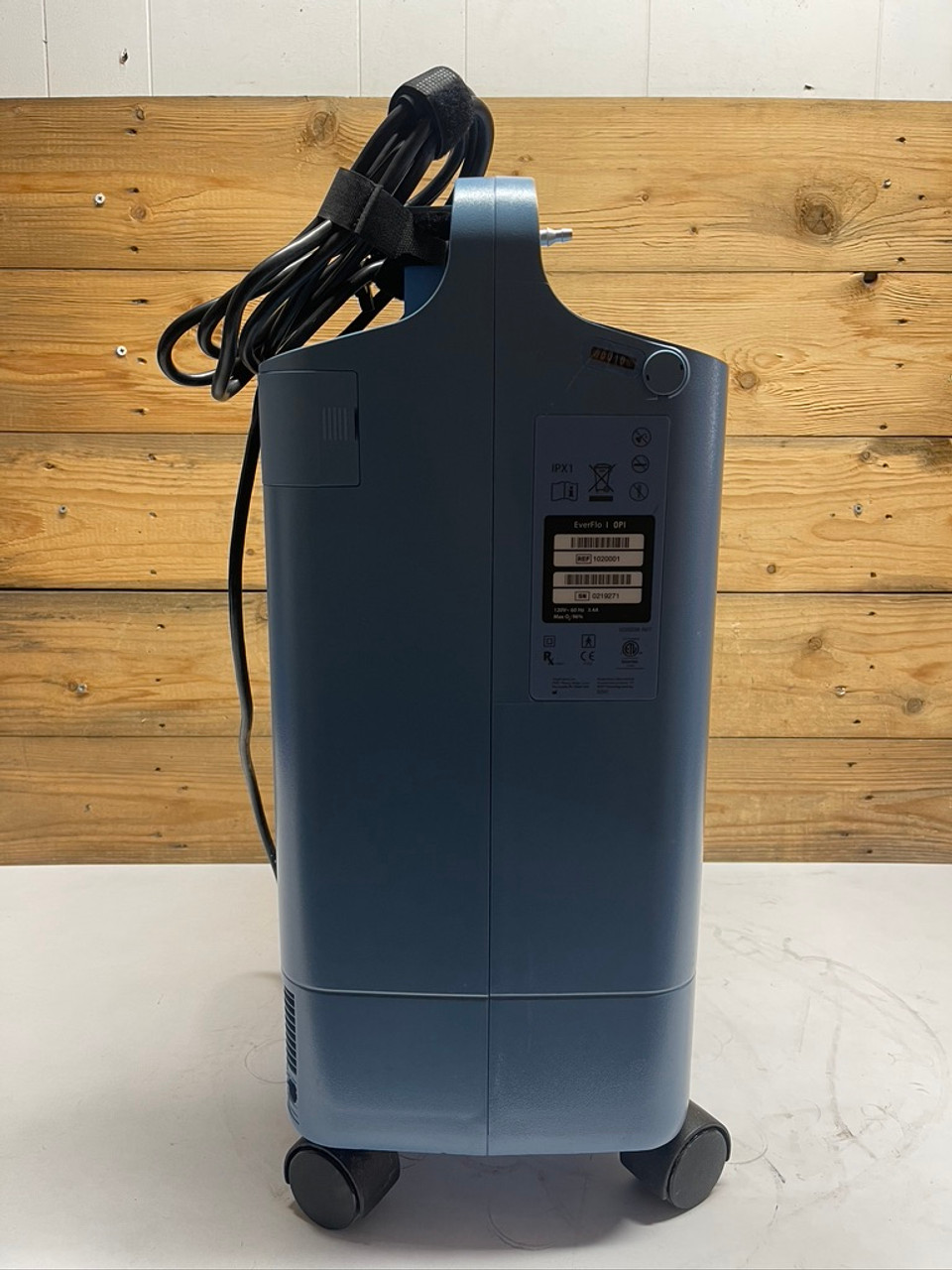 Philips/ Respironics EverFlo 1020001 Oxygen Concentrator