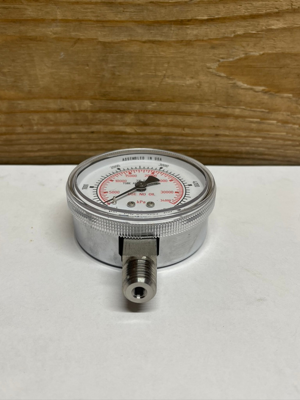 2 1/2" Gauge 63-3253A Matheson 0-5000 Psi