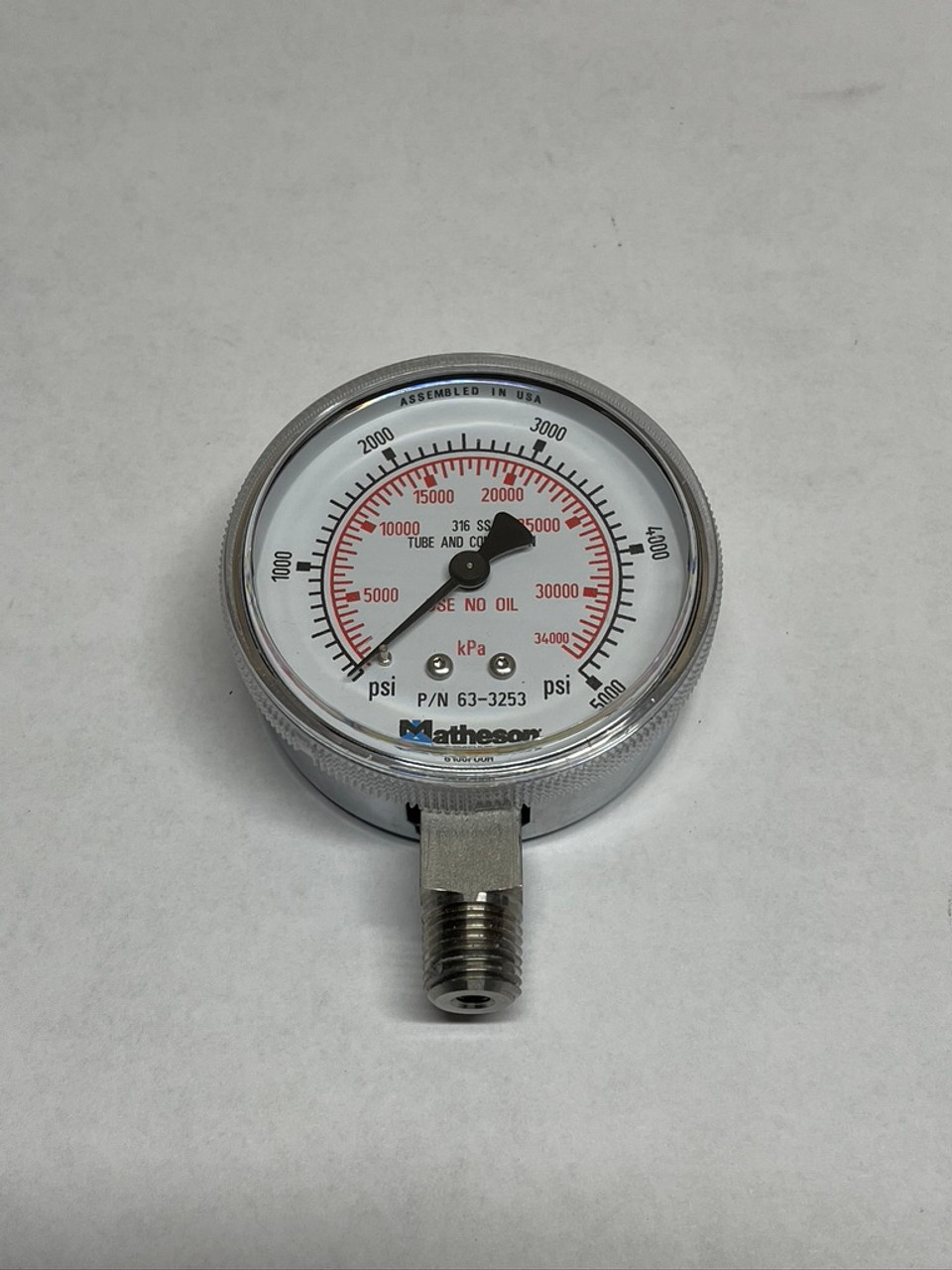 2 1/2" Gauge 63-3253A Matheson 0-5000 Psi