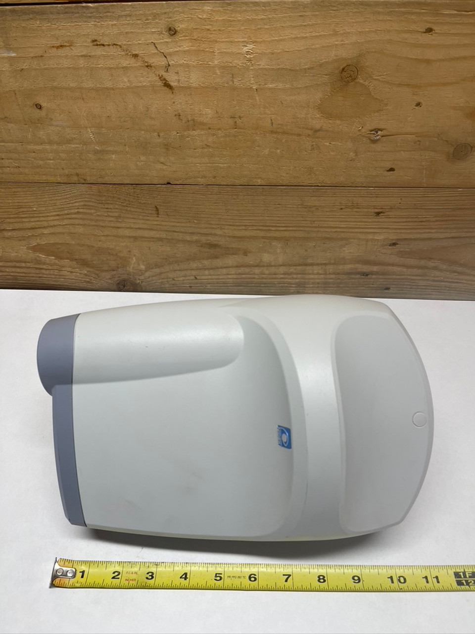 Nidek CP-770 Chart Projector