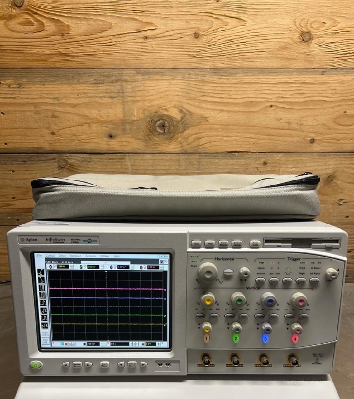Infiniium Digital Oscilloscope 54831M Agilent 600 MHz 4GSa/s 4- Channel