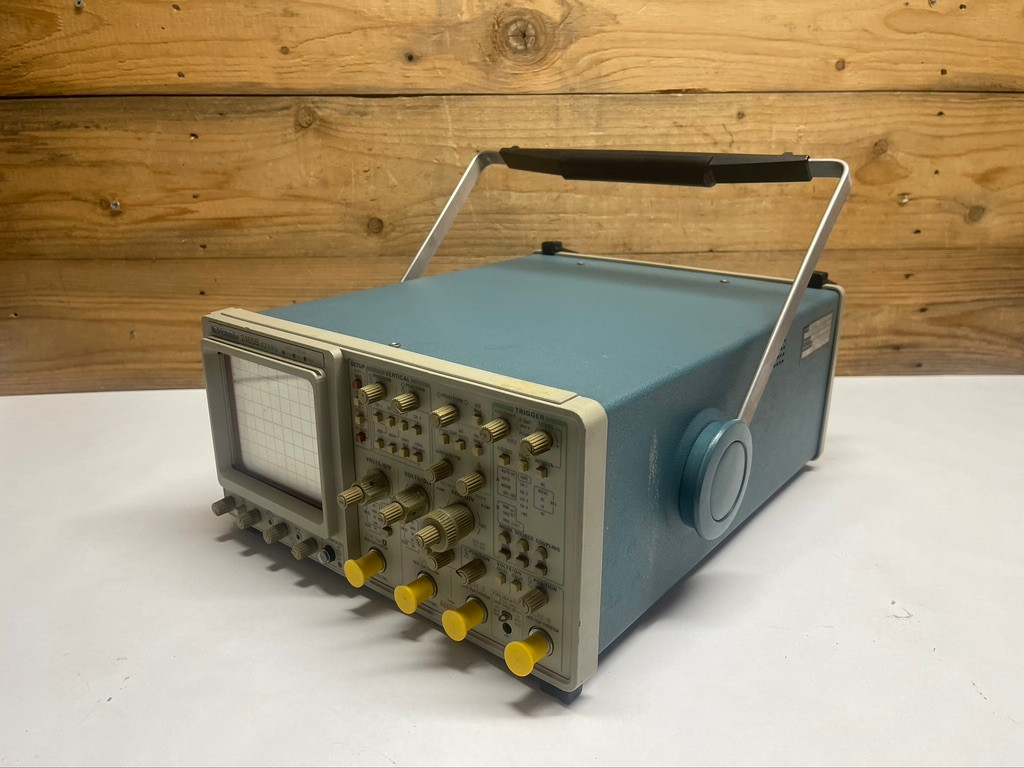 Tektronix 2465B 400MHz 4-Channel Analog Oscilloscope Bench Test Equipment