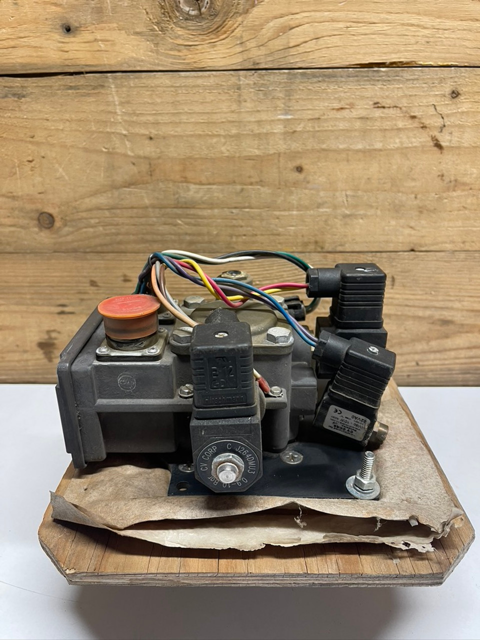 AUX Manifold Assembly 10217033-R CM Automotive