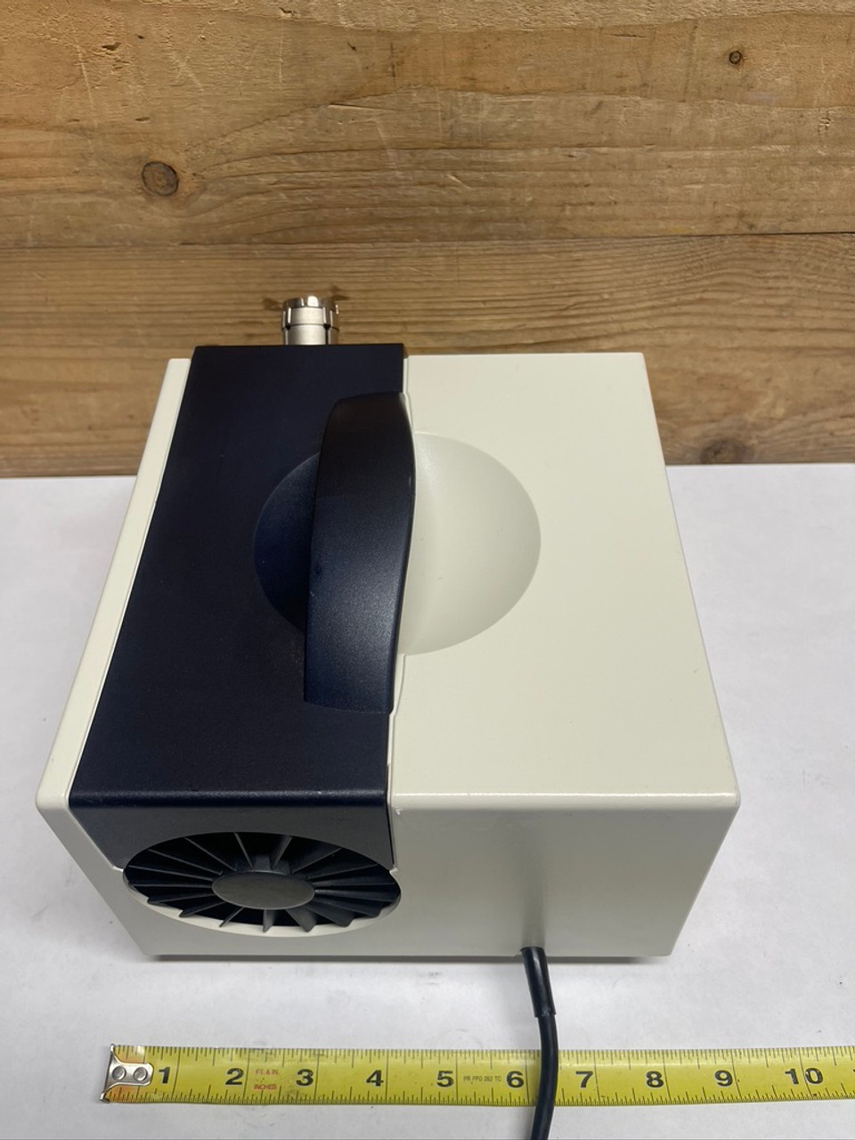 Leica/Schott KL 2500 LCD Cold Light Source