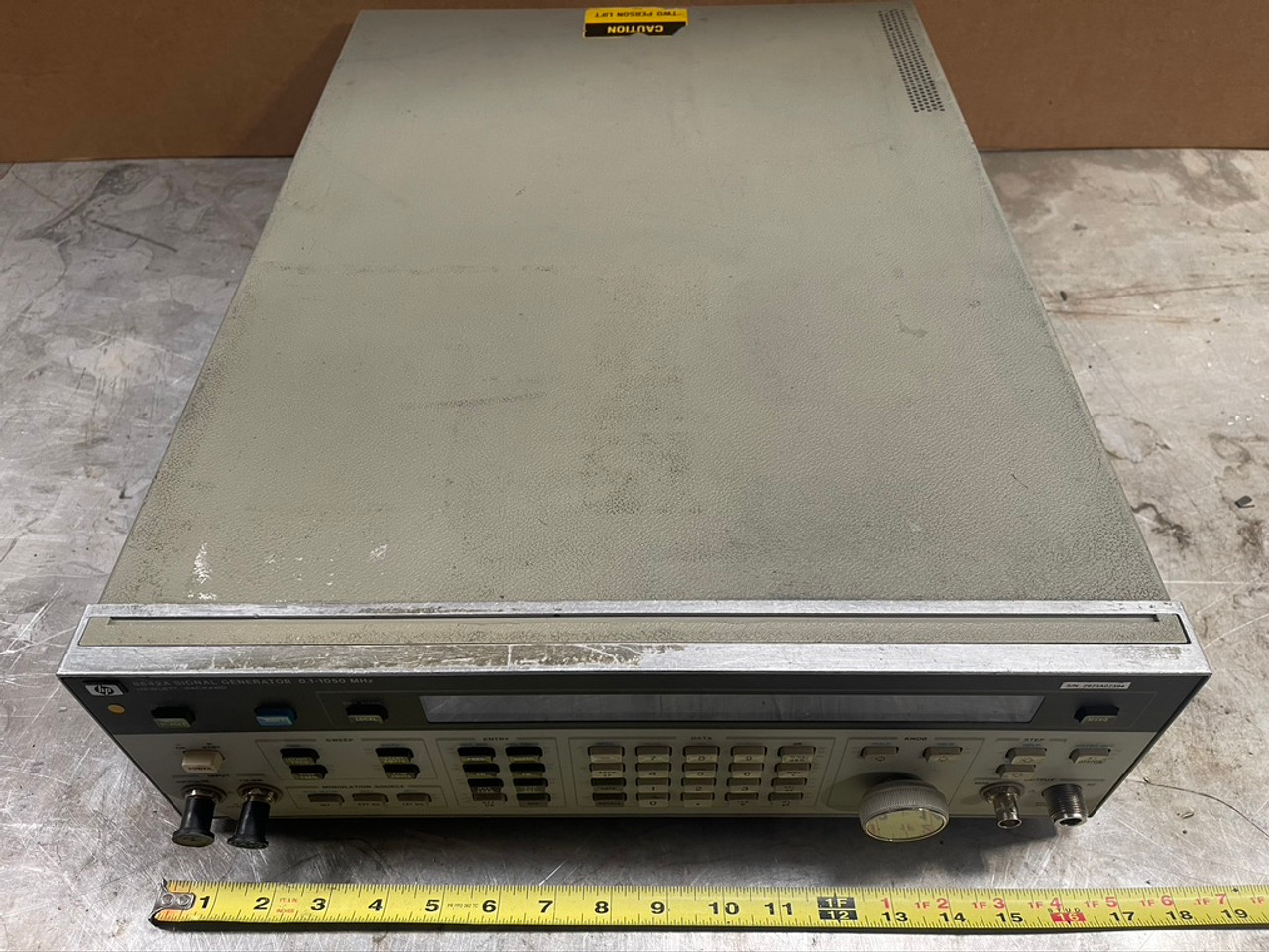HP Signal Generator 8642A Hewlett-Packard 0.1-1050 MHz