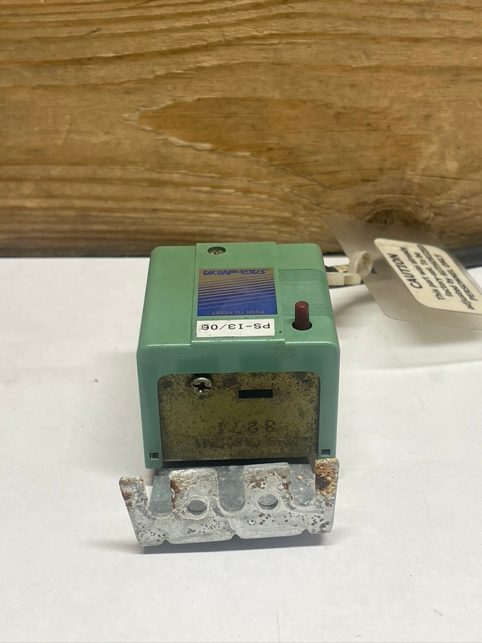 Pressure Controller HNS-C130XMI SAGINOMIYA