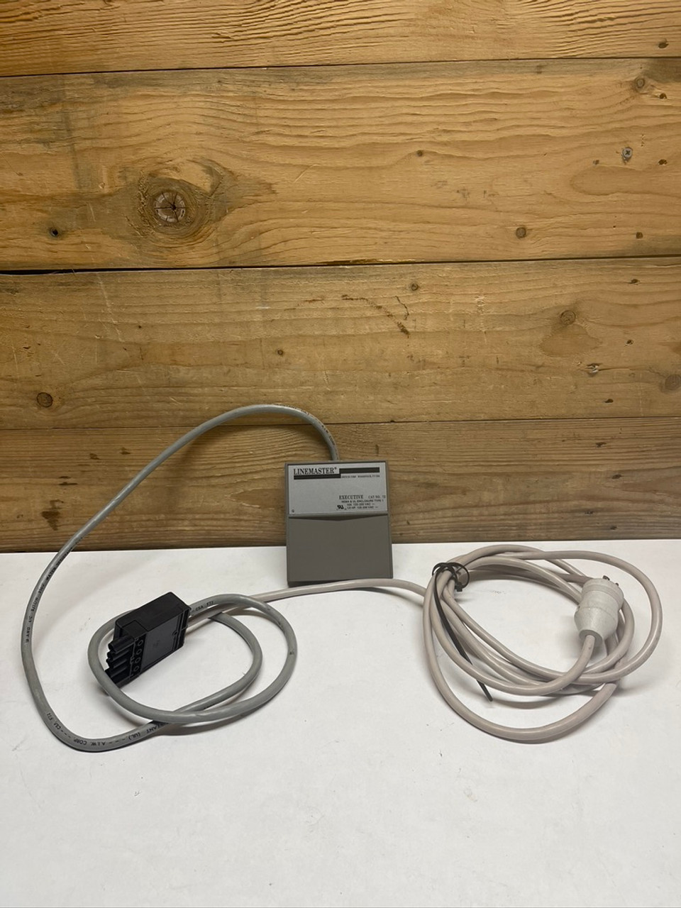 LineMaster Executive 72 Foot Pedal Switch