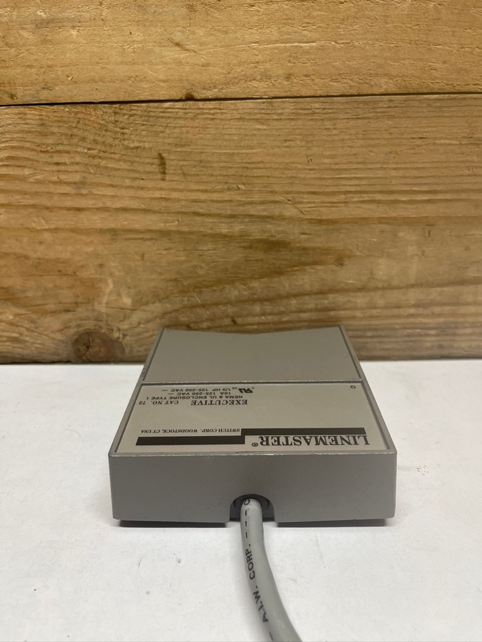LineMaster Executive 72 Foot Pedal Switch