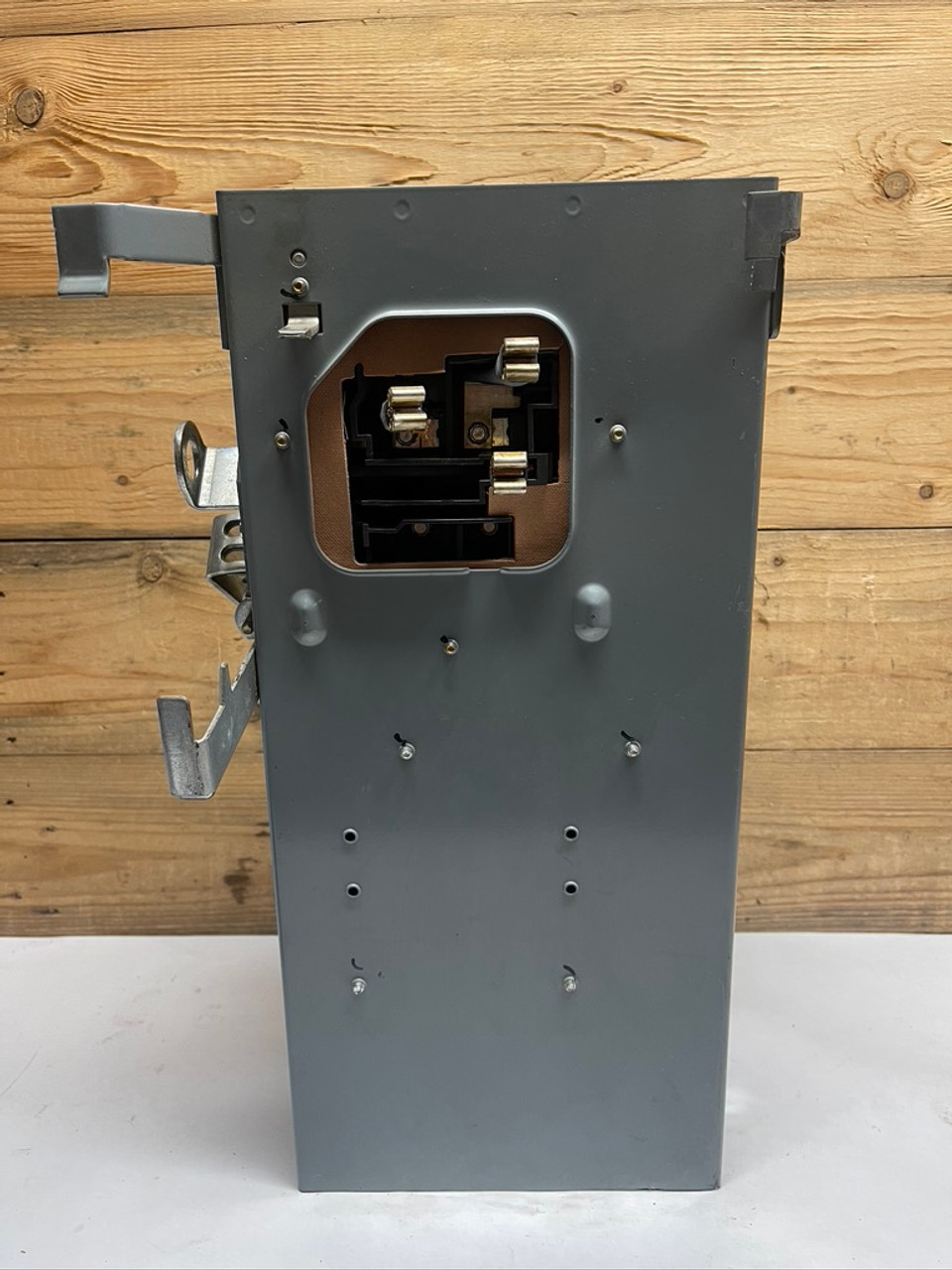 I-Line Busway Fusible Plug Unit PQ3610G Square D 100Amp 6000 V 3 Pole CLA