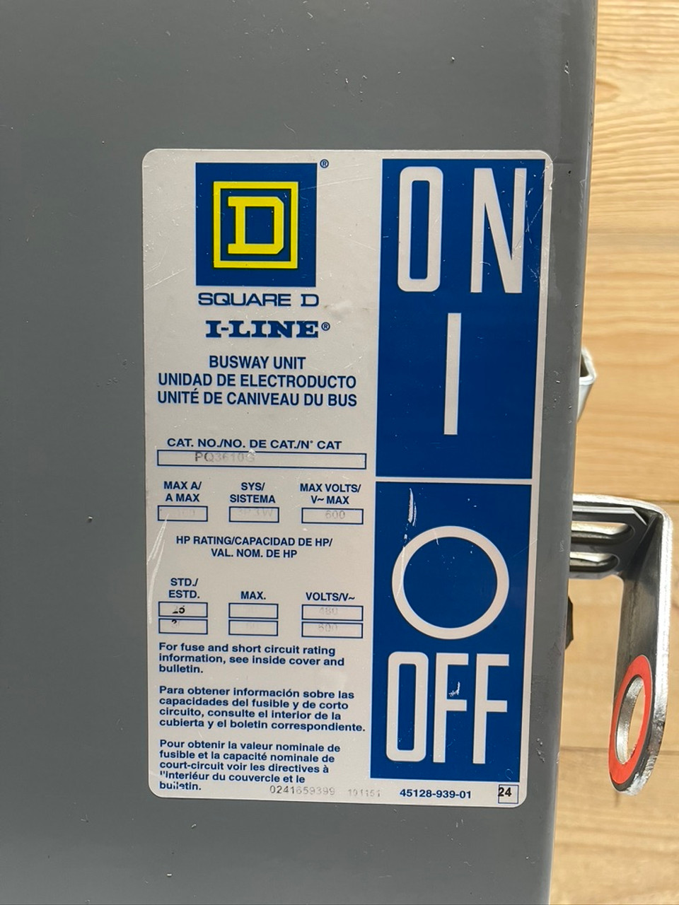 I-Line Busway Fusible Plug Unit PQ3610G Square D 100Amp 6000 V 3 Pole CLA