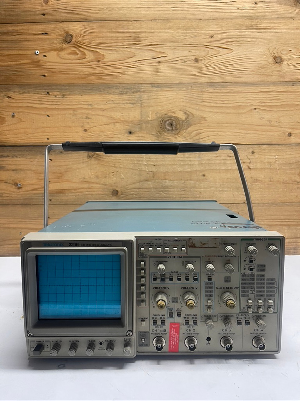 Portable Oscilloscope 2246 Tektronix 100 mhz