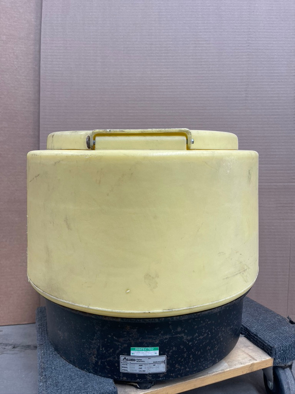 Fisher Scientific 225 Centrifuge