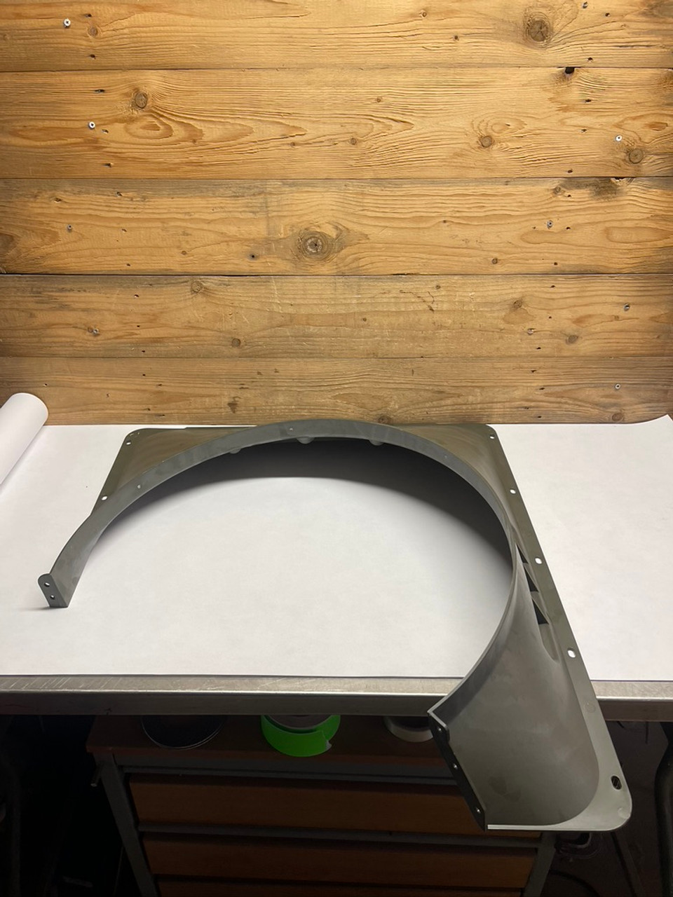 HMMWV 6043382 / 01-565-9993 RADIATOR FAN SHROUD LOWER HALF