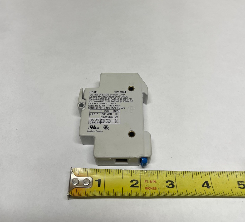 Ferraz Shawmut Y213944 Fuse Holder, 690VAC, 32 Amps #660I131