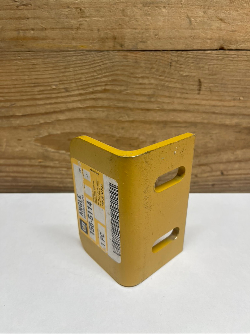 CAT Fuel Tank Mounting Angle Bracket 156-5114 Caterpillar