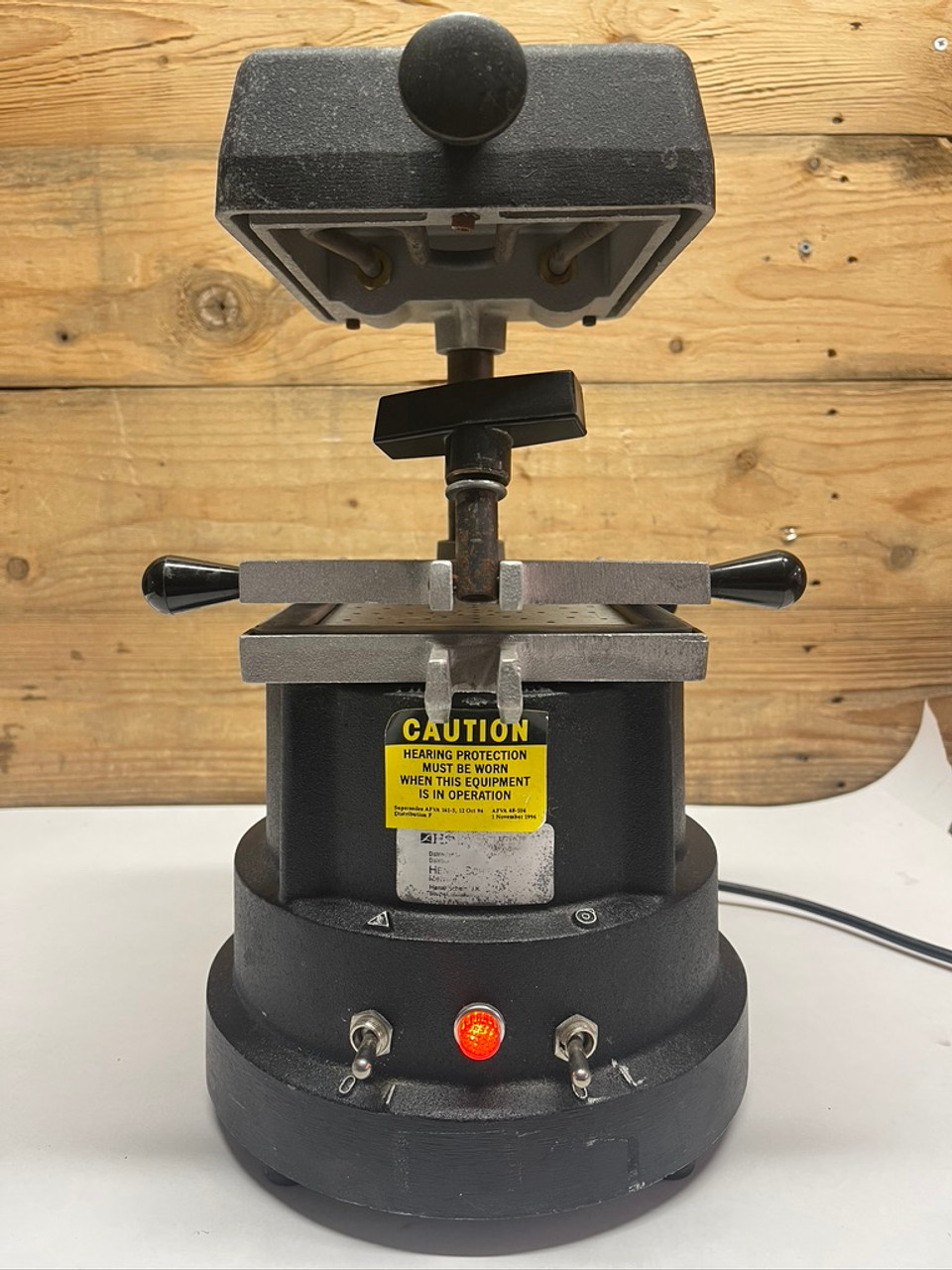 Henry Schein Vacuum Forming Machine Model 101
