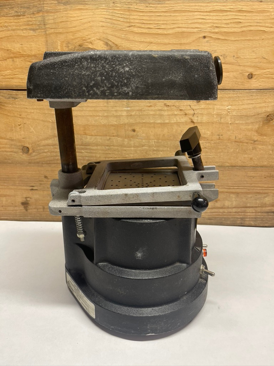 Henry Schein Vacuum Forming Machine Model 101