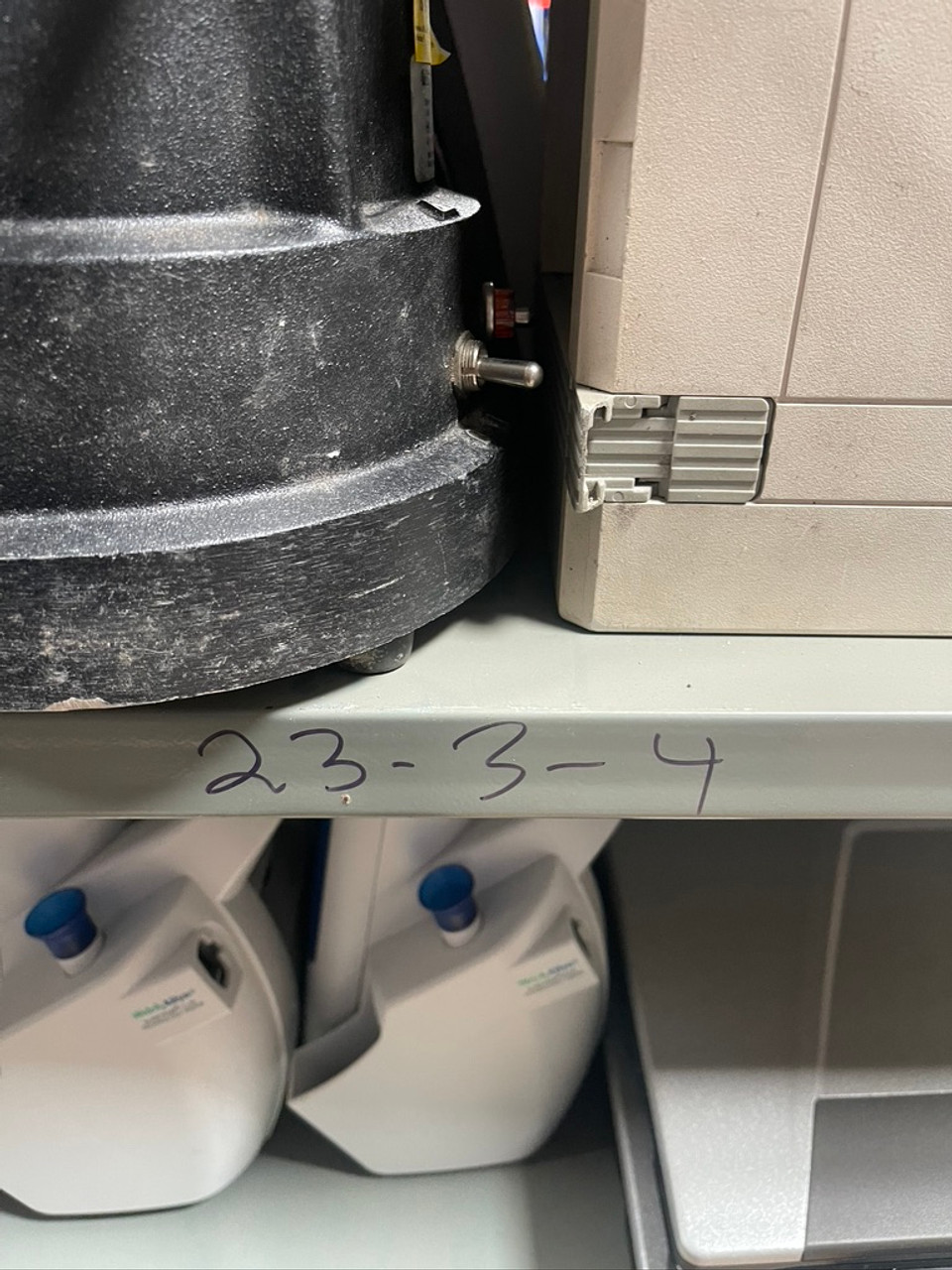 Henry Schein Vacuum Forming Machine Model 101