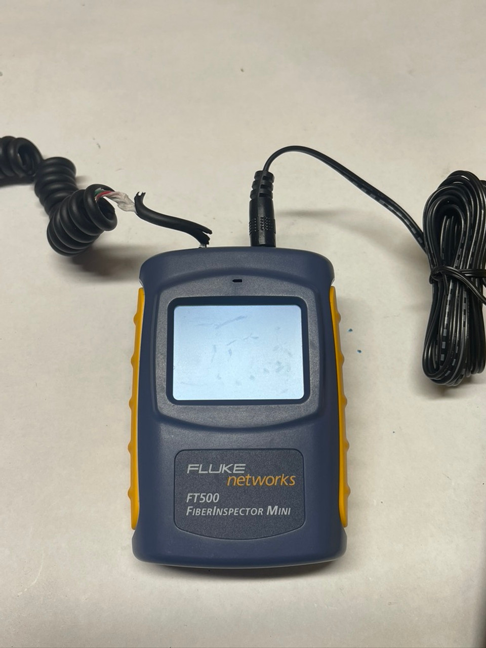 Fluke FI-500 FiberInspector Micro Fiber Optic Scope Camera
