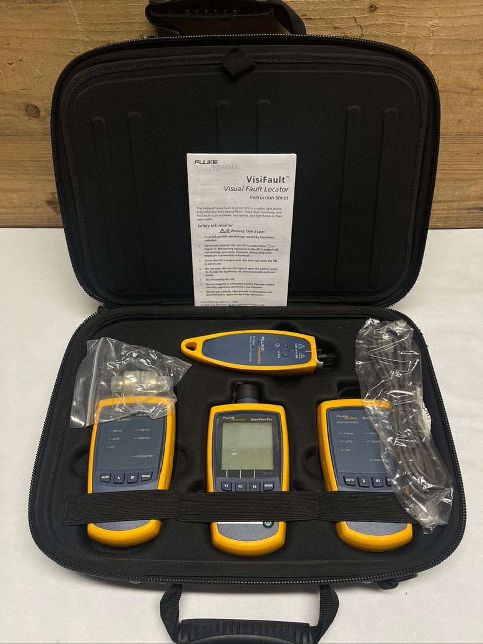 Fluke FI-500 FiberInspector Micro Fiber Optic Scope Camera