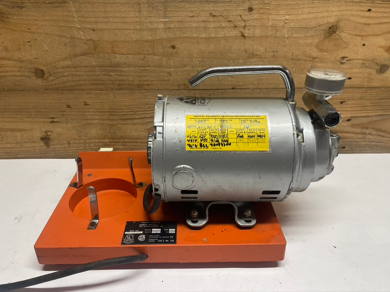 Gomco 402 Series Suction Pump
