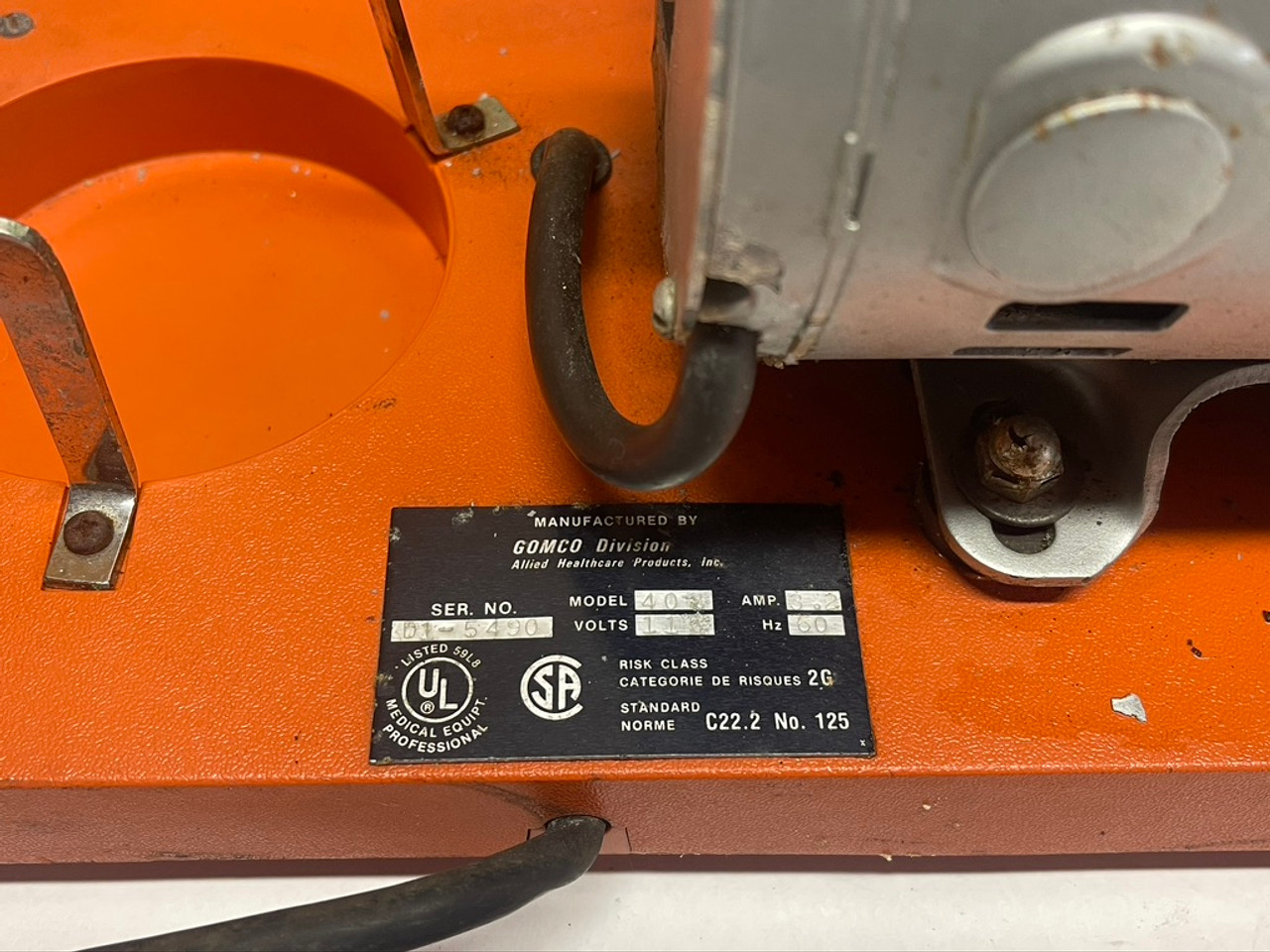 Gomco 402 Series Suction Pump