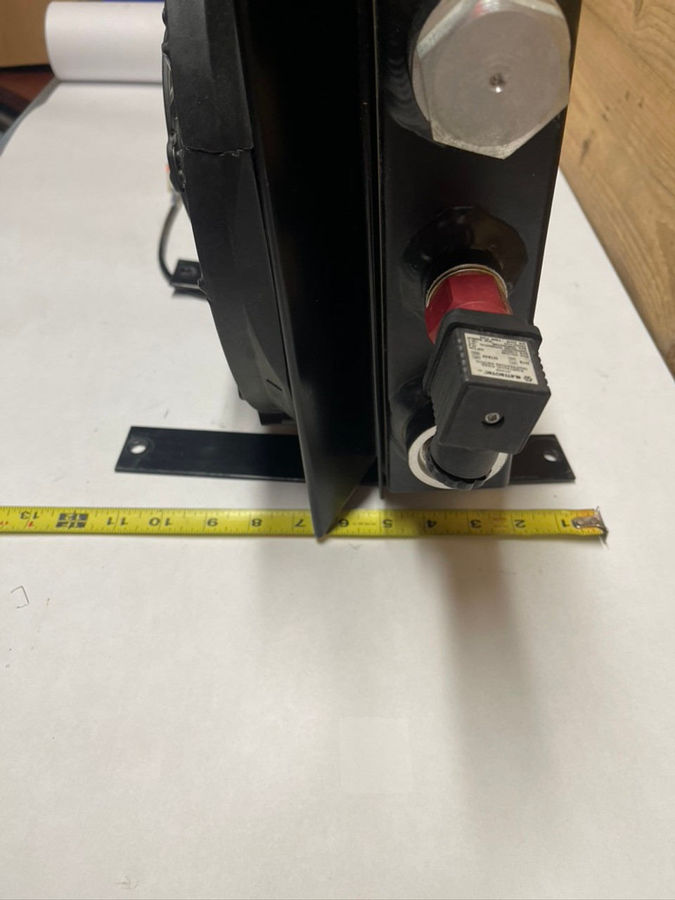 Parker Hannifin ULDC-007-B-160SB Air Oil Cooler with DC Motor 24 VDC