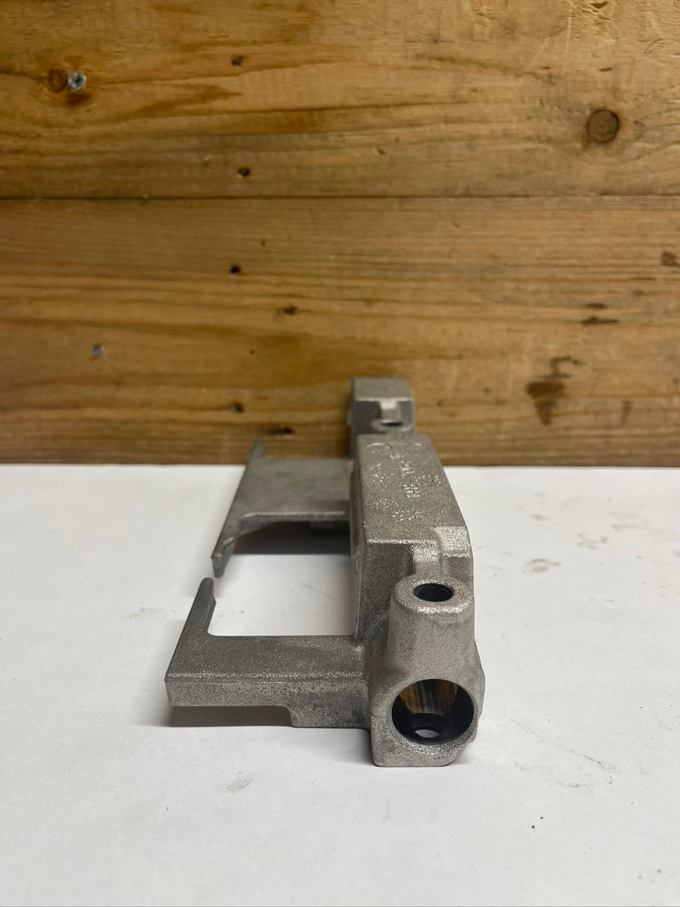 CAT CAM Follower Valve Lifter Shelf Bracket 148-2064 Caterpillar C10 C12