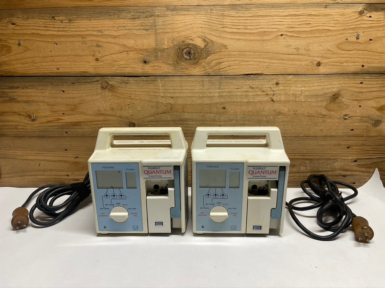 Ross Quantum FlexiFlo Enteral Feeding Pump Lot of 2 Ross Quantum FlexiFlo Enteral Feeding Pump Lot of 2