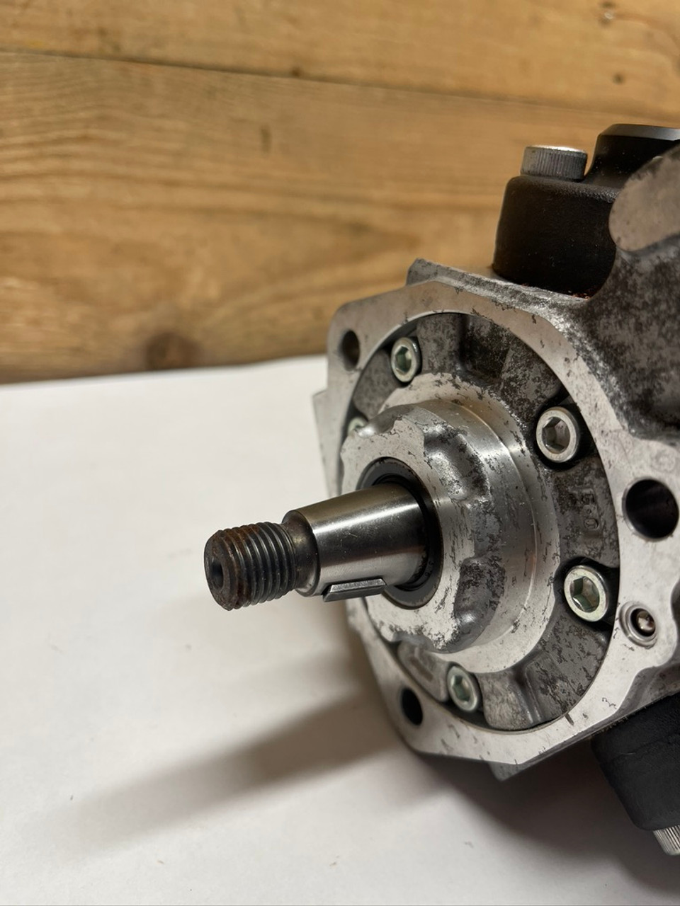 John Deere Fuel Injection Pump RE546120