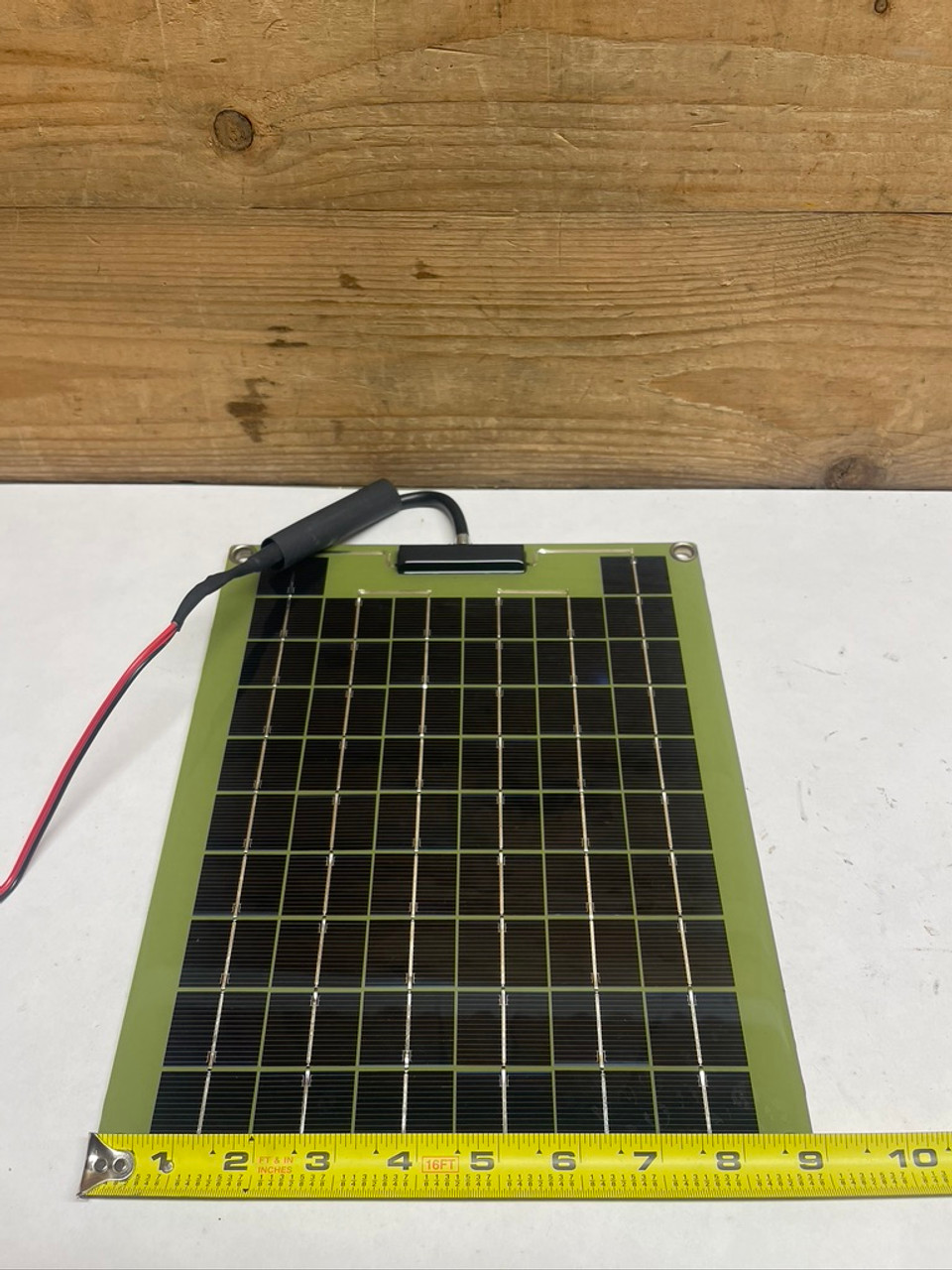 John Deere AT464052 Solarize Battery Charger