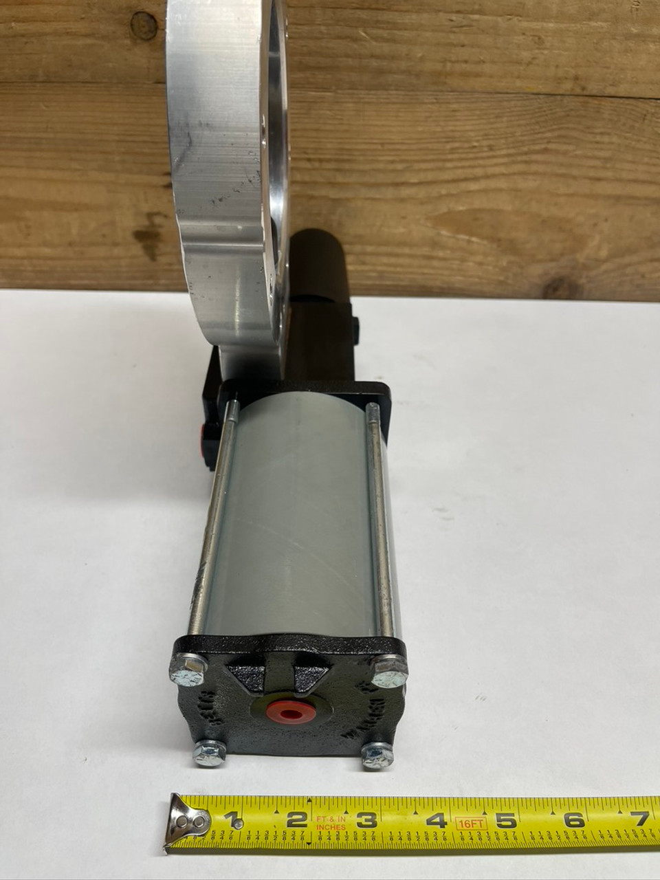Betts Wet-R-Dri Butterfly Valve Air Operated 4" / 75 psi Betts Wet-R-Dri Butterfly Valve Air Operated 4" / 75 psi