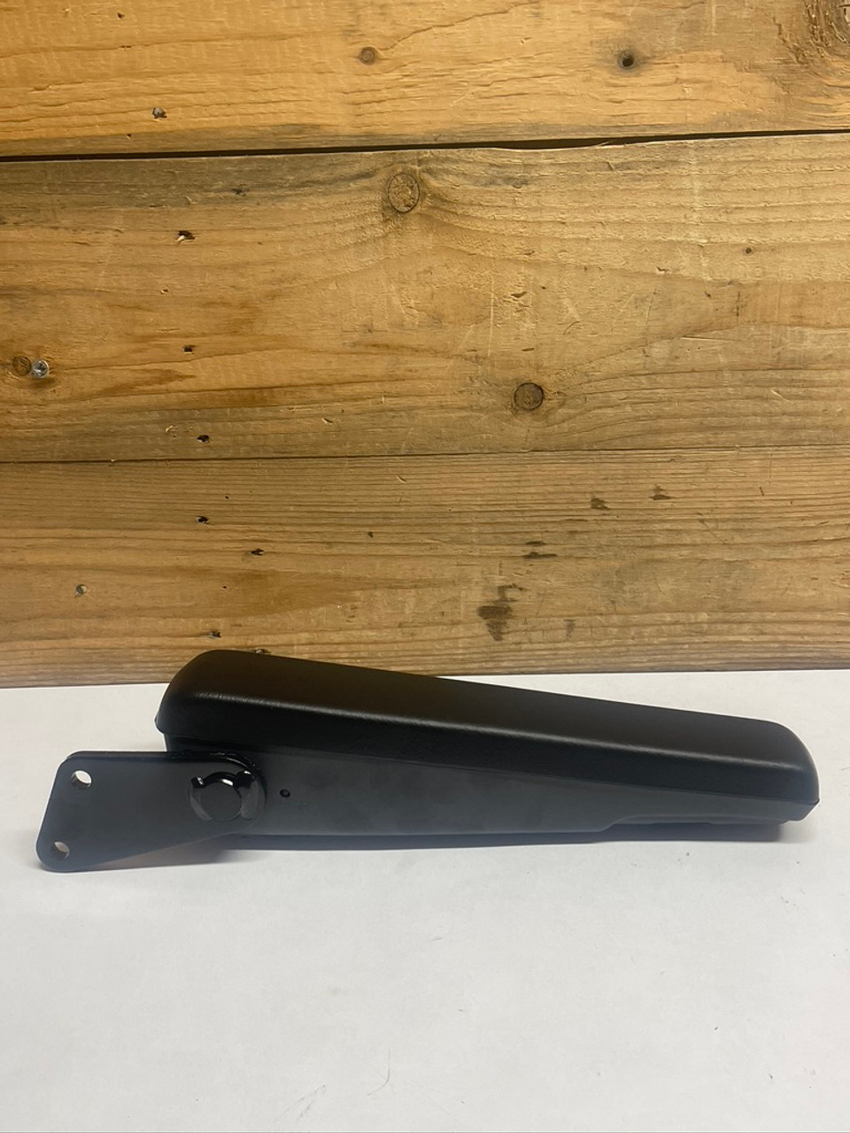 Caterpillar 233-7537 LH Armrest 	