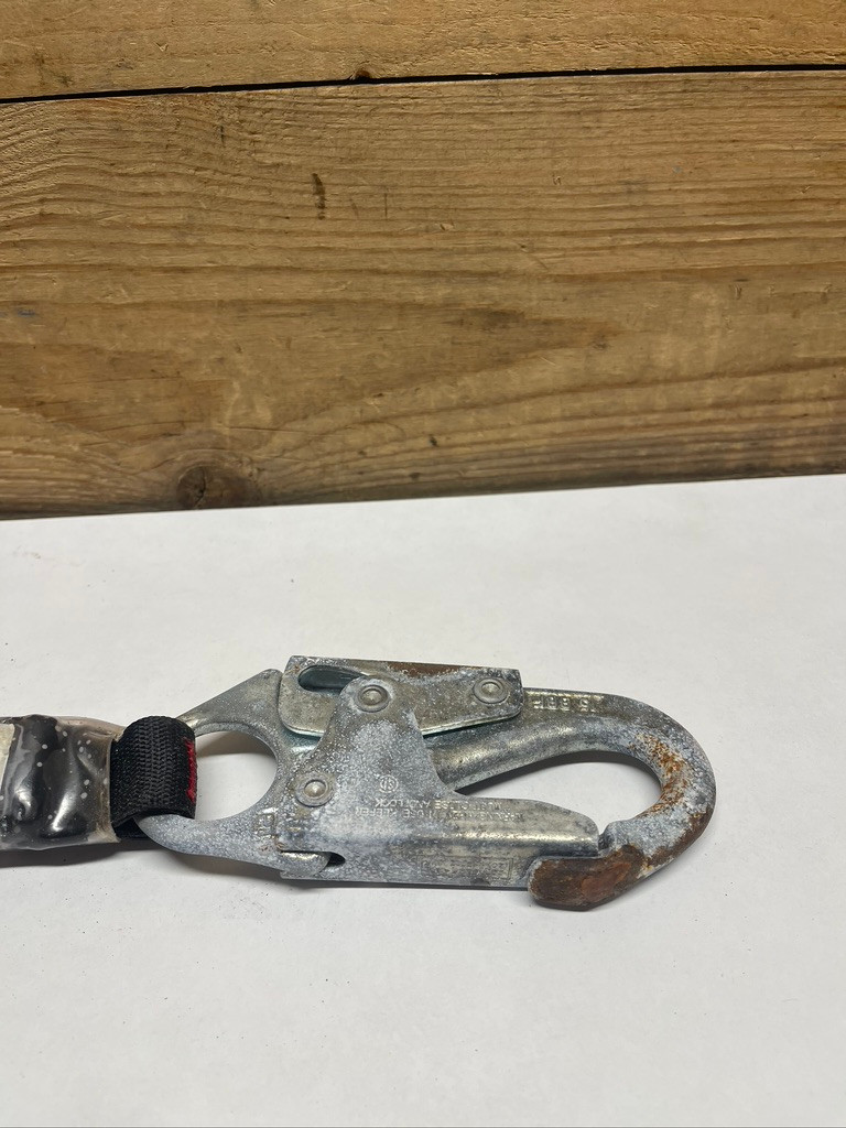 Honeywell Miller TurboLite MFL-1-Z7/6FT Personal Fall Limiter