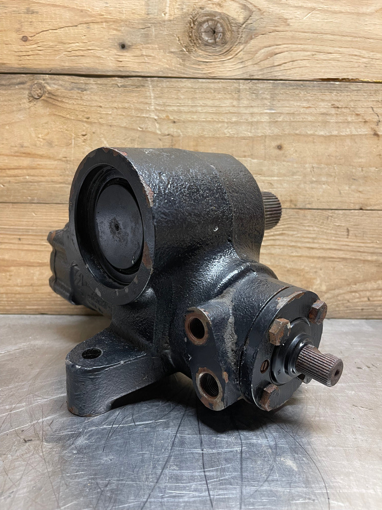 RH Sheppard M83PA02 Steering Gear Box Right Hand Heavy Duty Truck