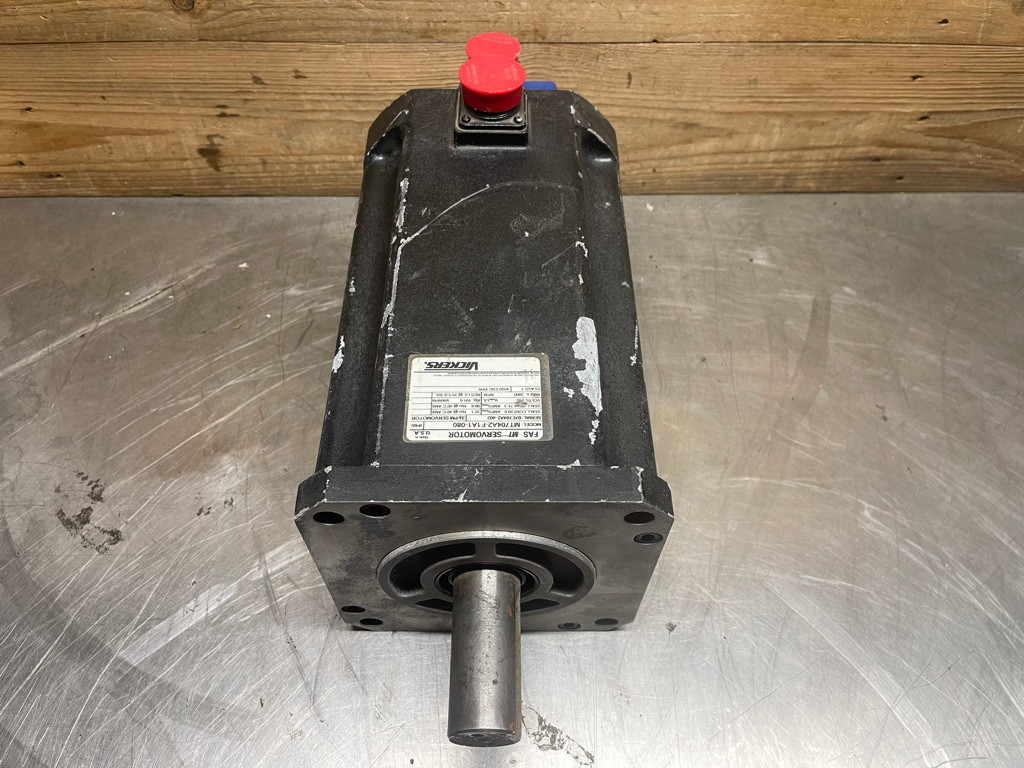 Vickers FAS MT MT70A4A2-F1A1-080 AC Servo Motor 3-Phase 2000RPM IP65 Industrial