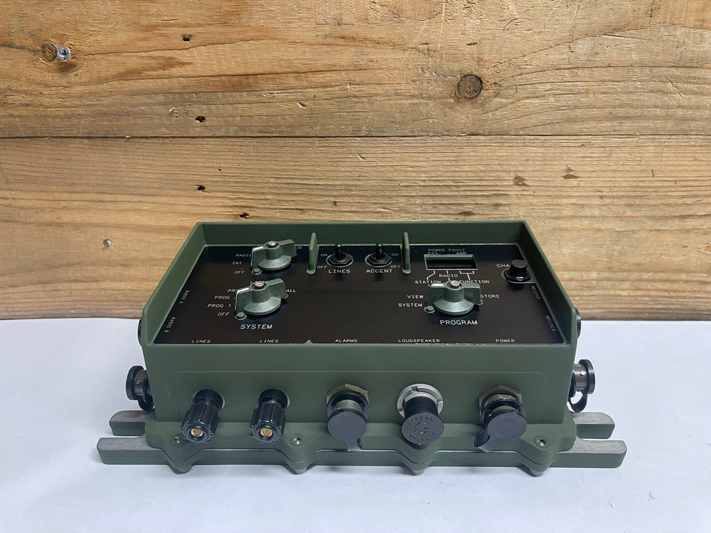 US Army CD-82/VRC Control Indicator A3205747 NSN 5895-01-382-3221 HMMWV SINCGARS