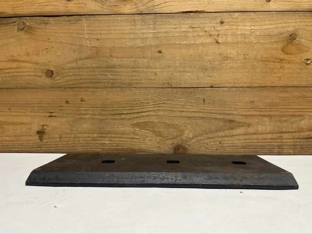 CNH R42470 Cutting Edge End Bit Loader Grader Bucket Bolt On 12" OEM New Holland