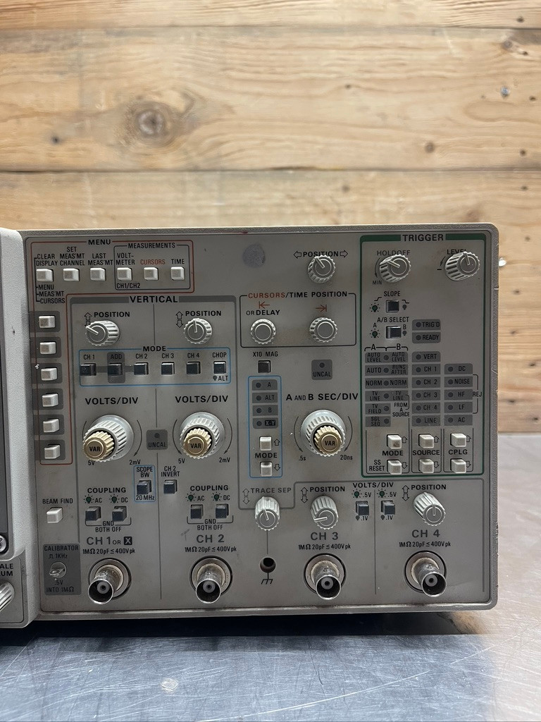 100MHz Analog Oscilloscope 2246 Tektronix