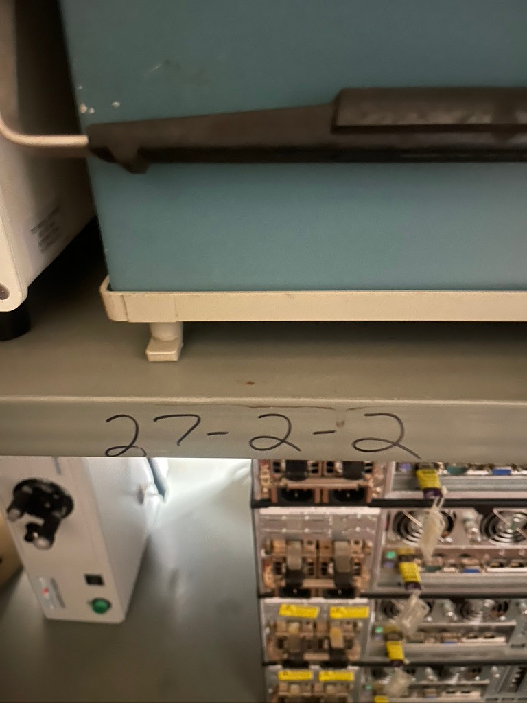 100MHz Analog Oscilloscope 2246 Tektronix